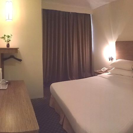 Hotel Sri Sutra - Bandar Sunway 3 Petaling Jaya Extérieur photo