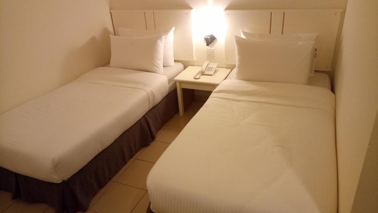 Hotel Sri Sutra - Bandar Sunway 3 Petaling Jaya Extérieur photo