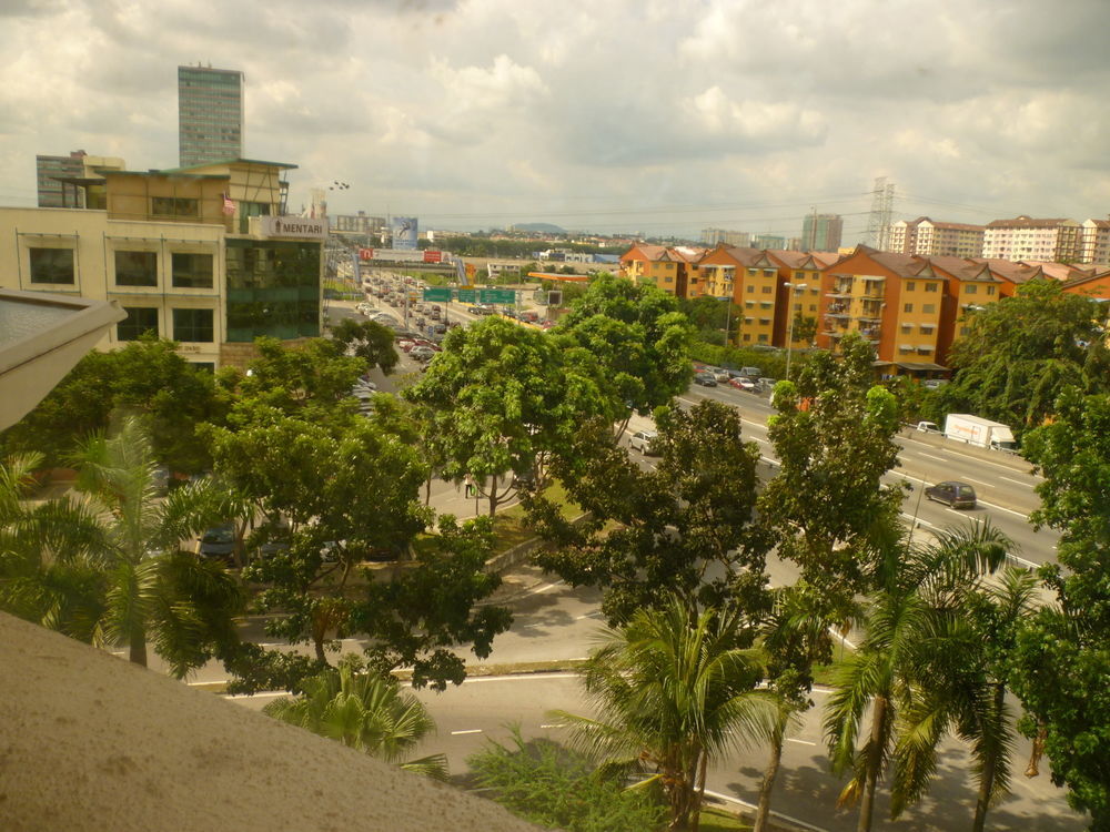 Hotel Sri Sutra - Bandar Sunway 3 Petaling Jaya Extérieur photo